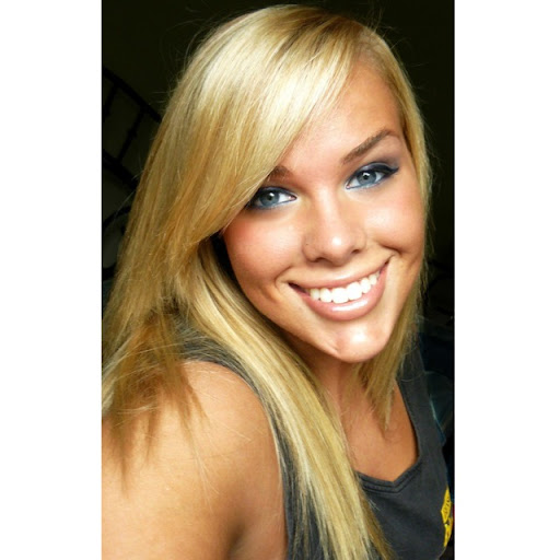 Bethany Campbell Photo 47