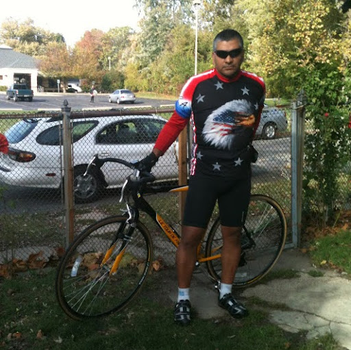 Benny Lopez Photo 26