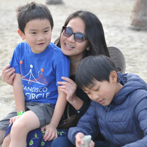 Hui Zeng Photo 25