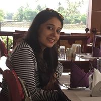 Alisha Gandhi Photo 16