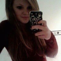 Caroline Rizza Photo 1