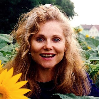 Susan Keith Photo 14