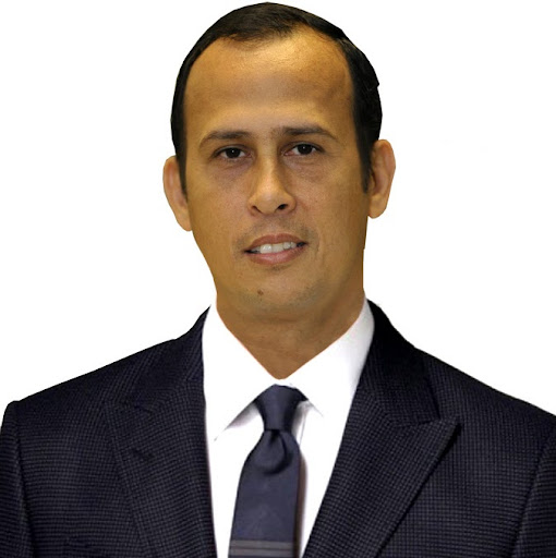 Eduardo Bailey Photo 4