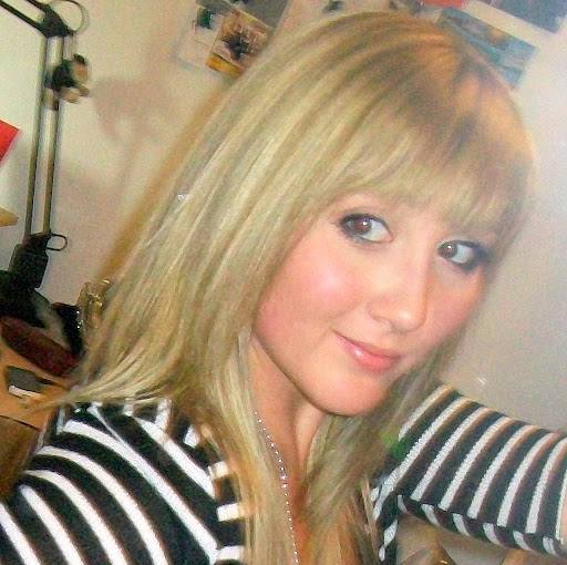 Anna Darling Photo 20