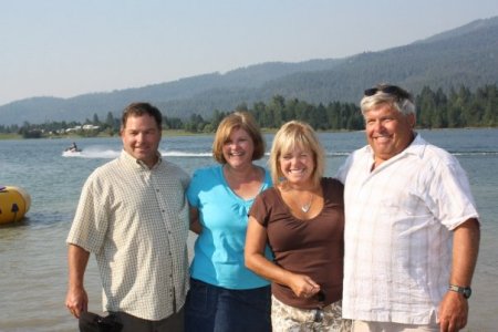 Karin Brown Photo 27