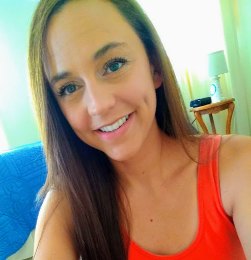 Jessica Robbins Photo 38