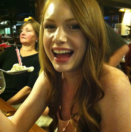 Erin Calvert Photo 23