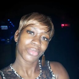 Tameka Heard Photo 4