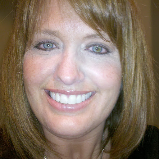 Joan Reeves Photo 18