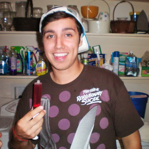 Louis Salazar Photo 39