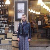 Katherine Sims Photo 25