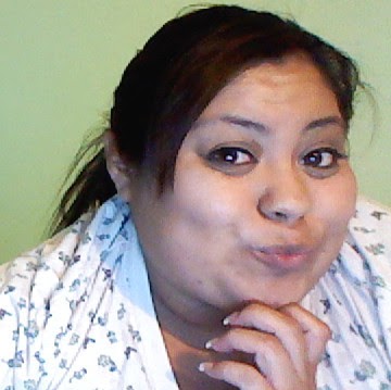 Angie Ybarra Photo 27