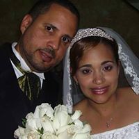 Stephanie Acosta Photo 27