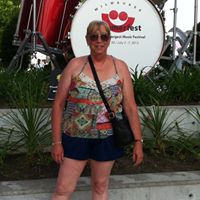Cindy Dillon Photo 25