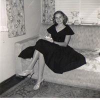 Betty Page Photo 19