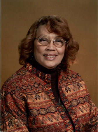 Barbara Evans Photo 44