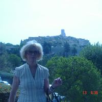 Kathleen Elliott Photo 39