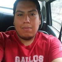 Omar Picazo Photo 13