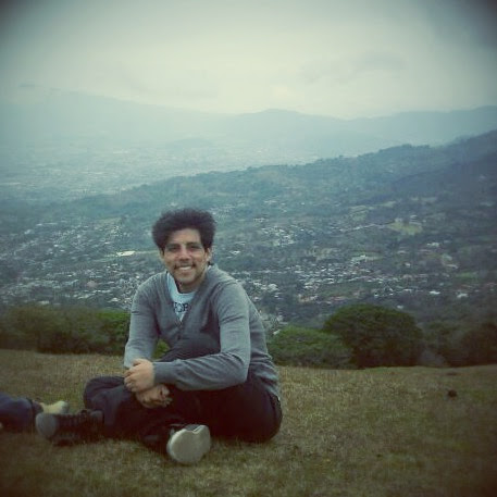 Enrique Calvo Photo 15