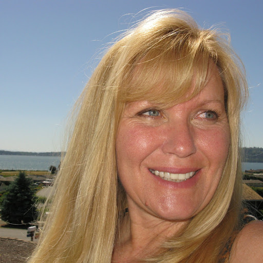 Linda Moran Photo 30