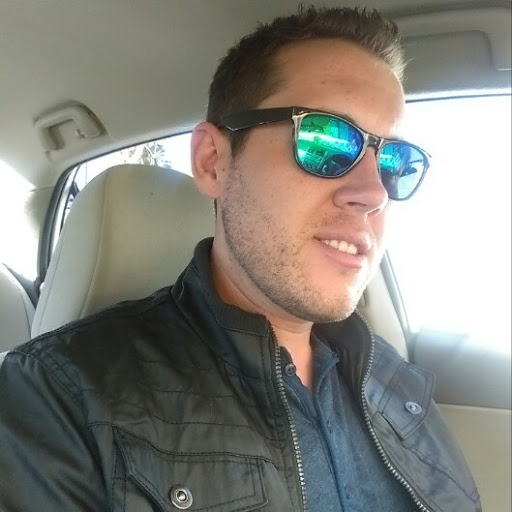 Christopher Dylla Photo 6