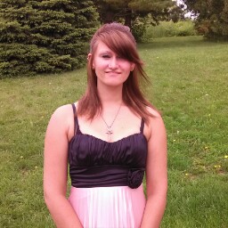 Amanda Prill Photo 9