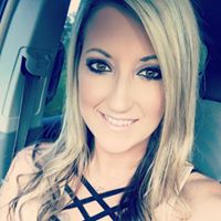 Nichole Elliott Photo 6