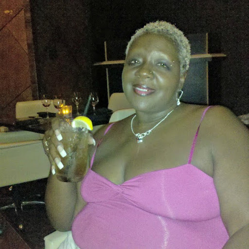 Beverly Cornell Photo 26