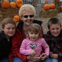 Mary Hodgson Photo 18