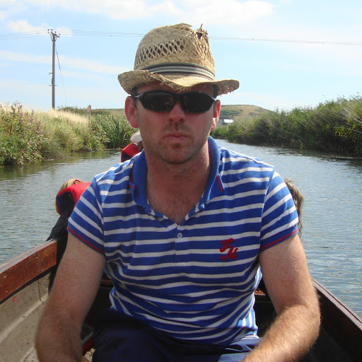 Douglas Currie Photo 14