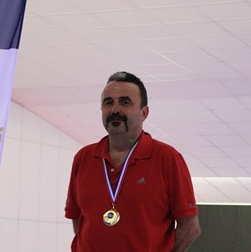 Lionel Thomas Photo 15