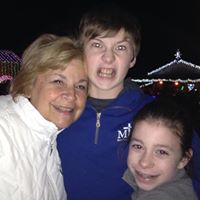 Diane Harris Photo 37