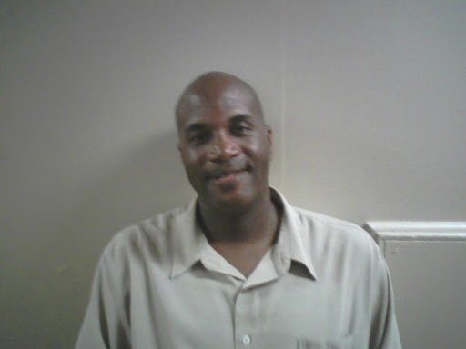 Kevin Brooks Photo 46