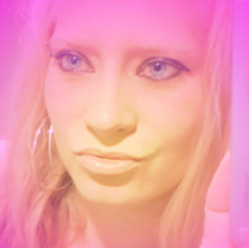 Amy Bower Photo 29