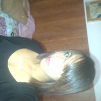Erin Abrahams Photo 12