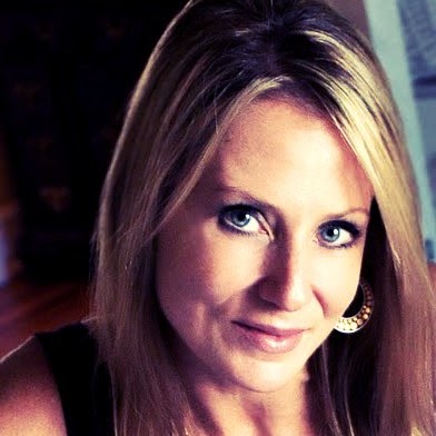 Kyra Oliver Photo 14