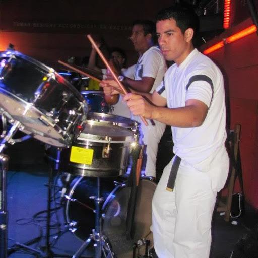 Giancarlo Rojas Photo 16