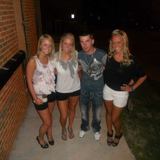 Jordan Griggs Photo 14