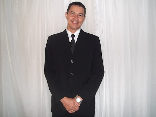 Hamilton Almeida Photo 5