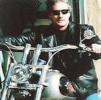 Dennis Lynn Photo 27