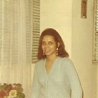 Cynthia Walker Photo 38