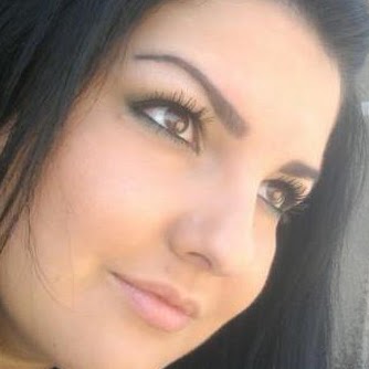 Nazia Memon Photo 19
