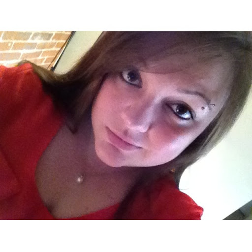 Samantha Farley Photo 20