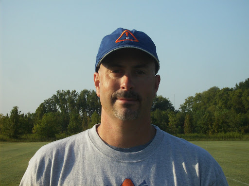 Robby Compton Photo 6