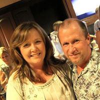 Angie Robbins Photo 19