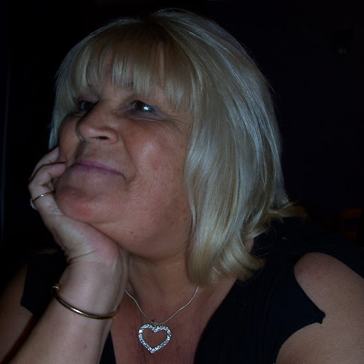 Sally Wood Photo 22
