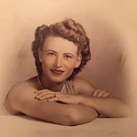 Gwen Mark Photo 17