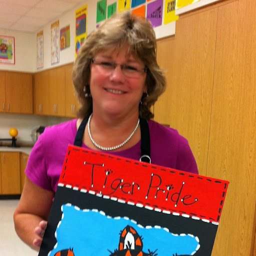 Susan Vail Photo 23