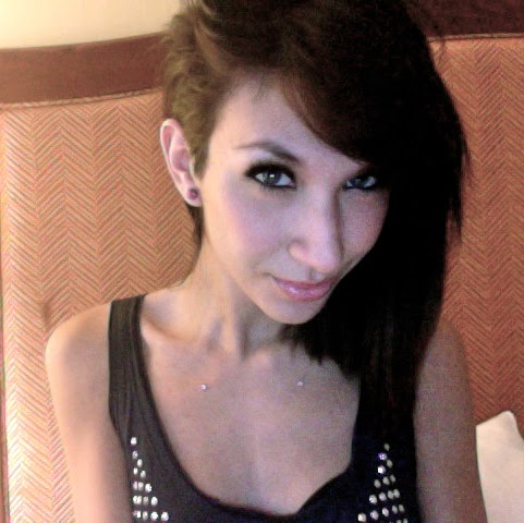 Alexandria Torres Photo 17