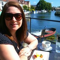 Holly Trueman Photo 2